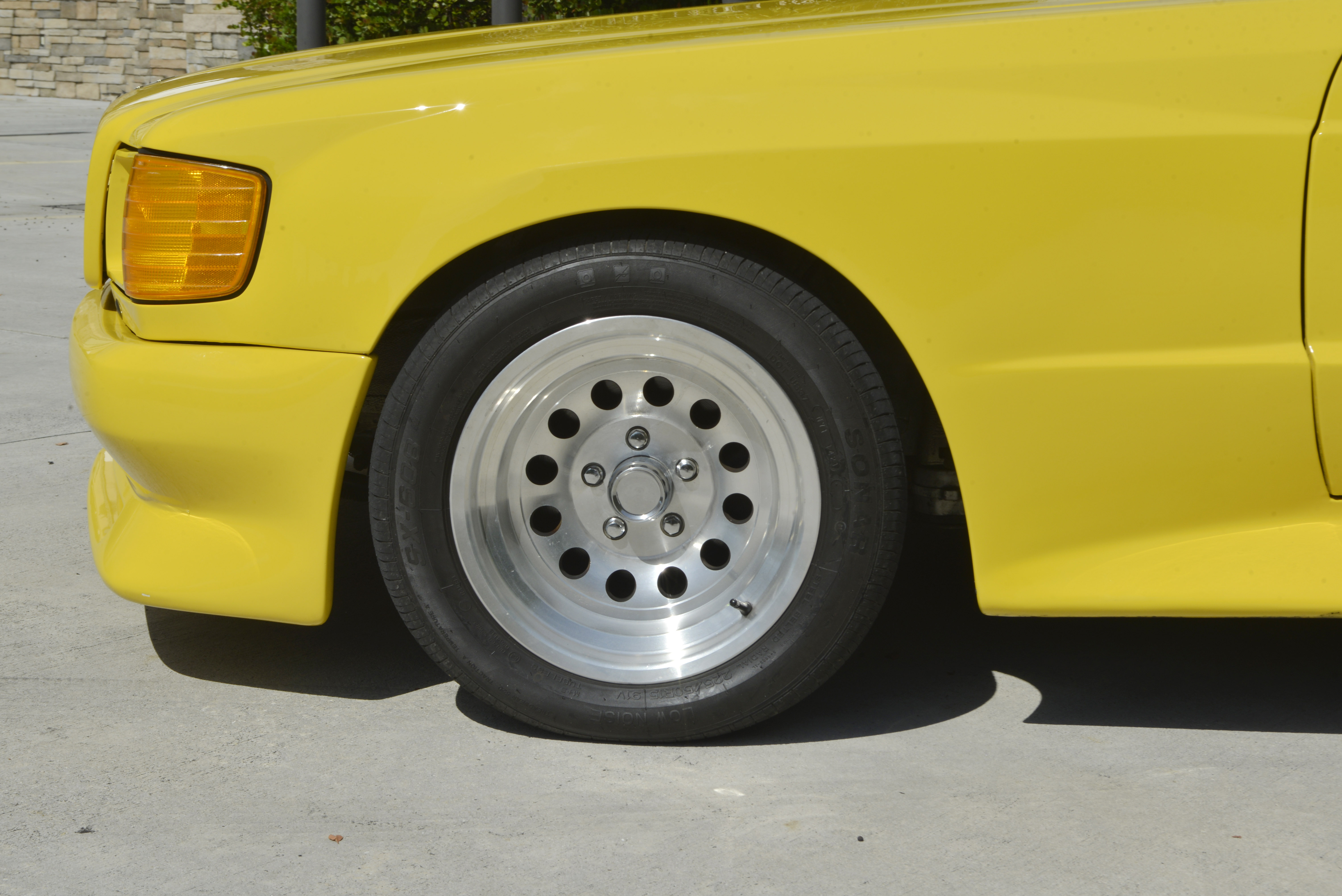 1987 Mercedes-Benz 560 - Photo 98