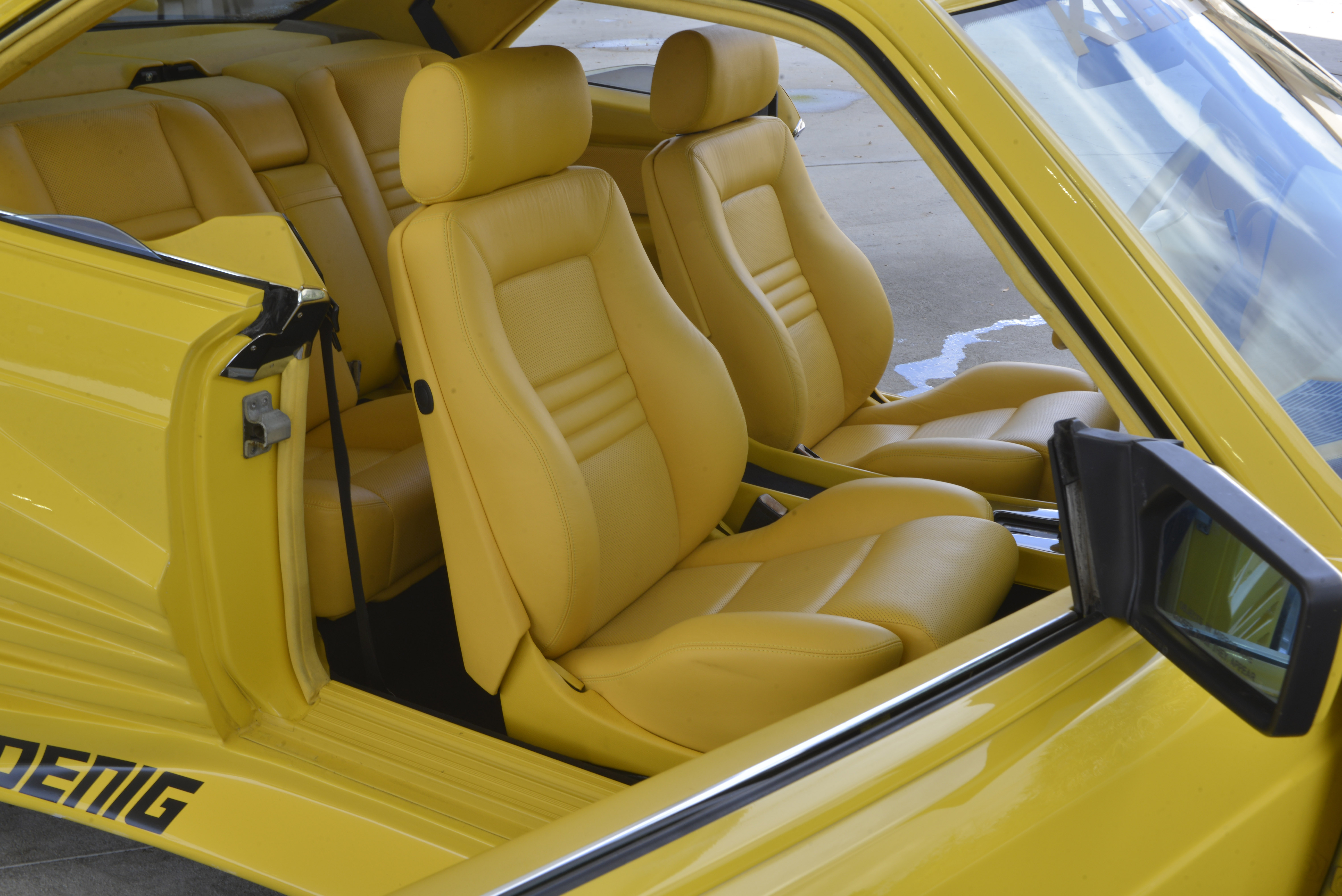 1987 Mercedes-Benz 560 - Photo 129